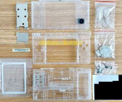Nintendo-DSi-Housing-Case-Replacement-Shells-Multi-Color-NDSi-Enclosure-Cover-Plates-Stylus-Buttons-Screen-Protector-Screws-Rubber-Pads-Plugs-Sticker-Full-Set-Clear_02