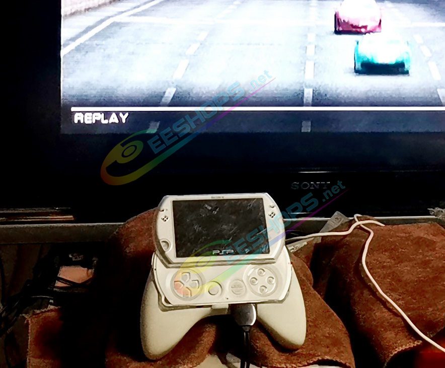  Best Sony PSP GO Extra Nonslip Hand Grips w/ Protective Crystal Case White Color, Cheap PlayStation Portable Go Handheld Game Console, Ergonomic Anti-slip Sweat-proof Comfortable Gaming Handle Handgrip + Split Clear Protection Shells Free Shipping 